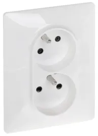 gniazdo-podwojne-le-753186-valena-life-230-v-16-a-legrand