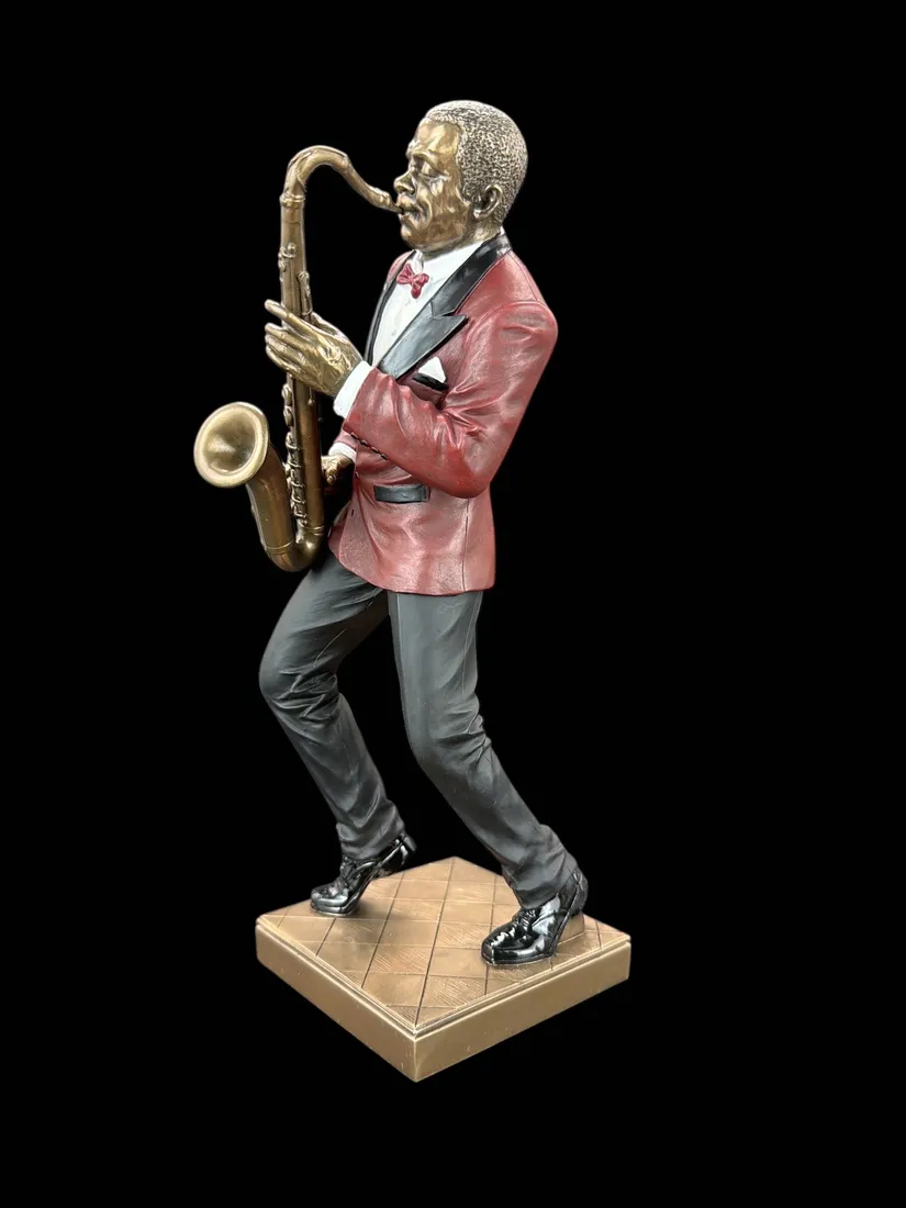 muzyk-saksofonista-veronese-wu76218a5