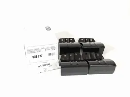 zestaw-mocujacy-dopasowujacy-cruz-kit-935-777