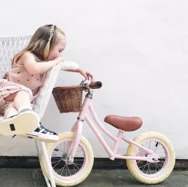 banwood-first-go-rowerek-biegowy-pink