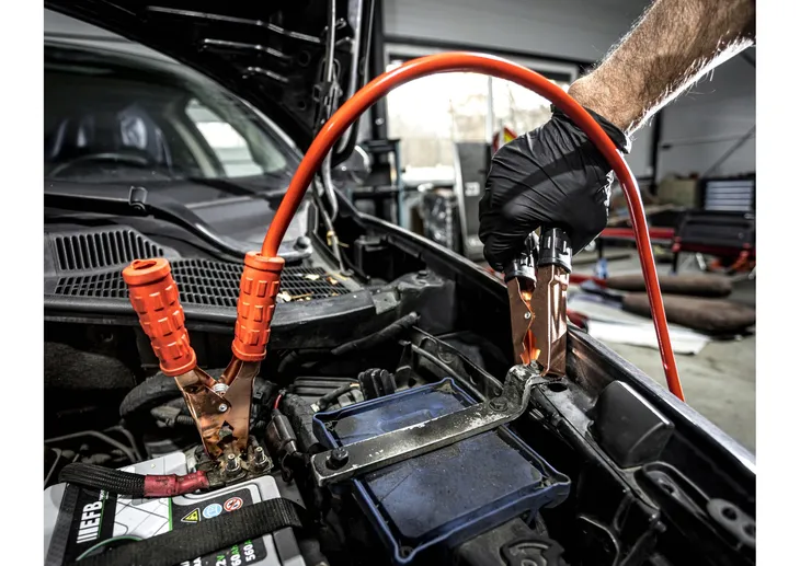 ma-virage-kable-rozruchowe-400a-25m-etui-stan-nowy-dlugosc-2-5-m