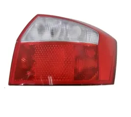 lampa-tylna-prawa-audi-a4-b6-sedan-2000-2004-nowa-homologacja