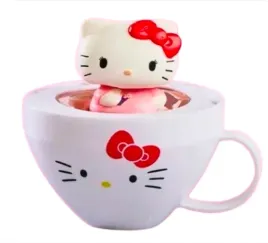 cappuccino-hello-kitty-and-friends-filizanka-niespodzianka