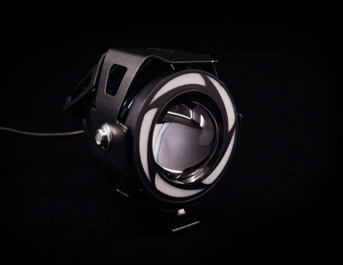 2x-led-halogeny-motocyklowe-lampy-reflektory-quad
