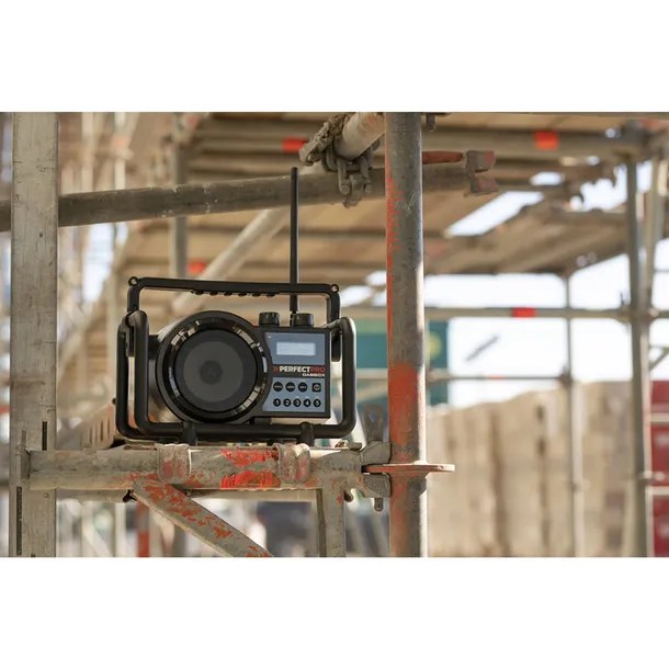 perfectpro-dabbox-job-site-radio