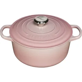 le-creuset-signature-cast-iron-round-casserole-24cm-shell-pink