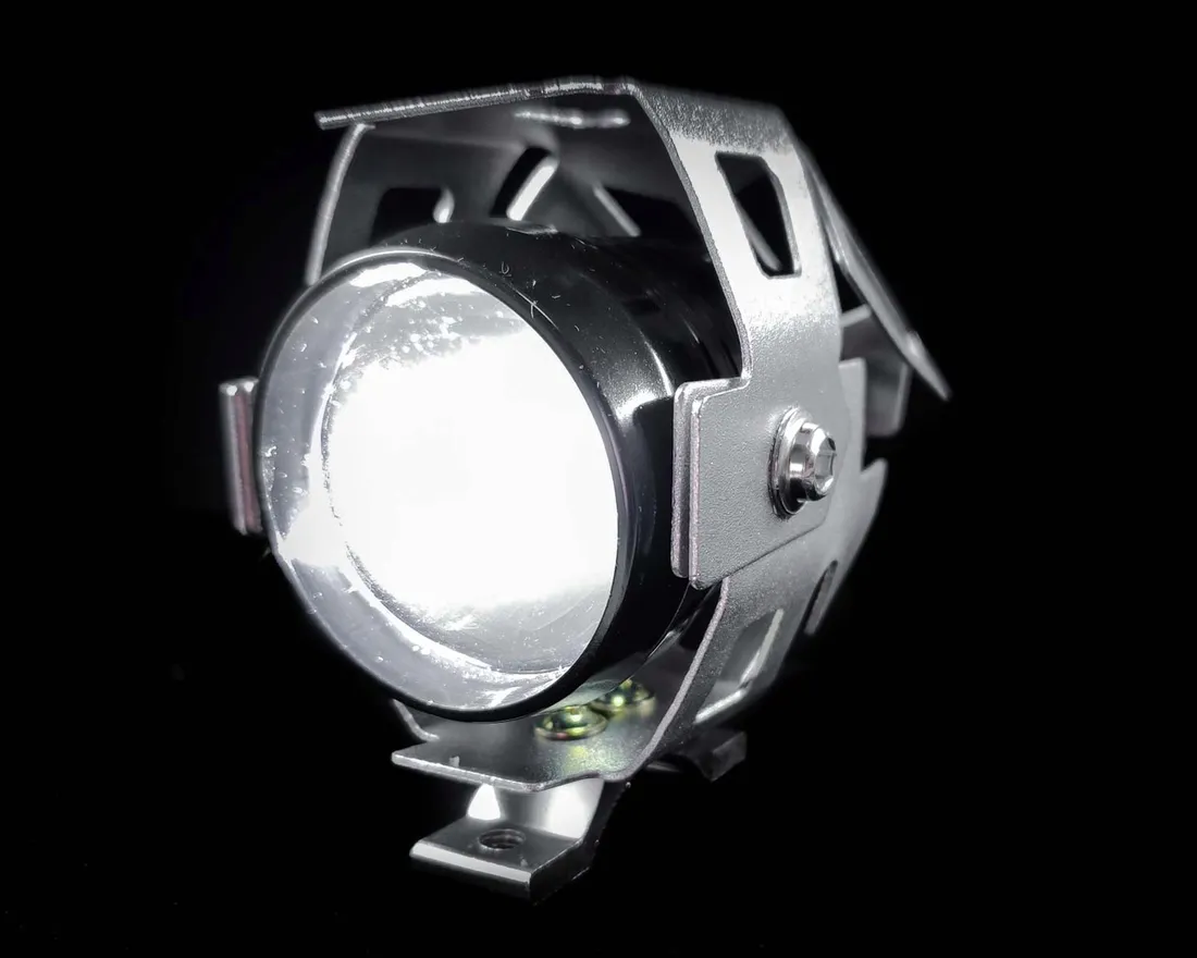 2x-led-halogeny-motocyklowe-lampy-reflektory-quad