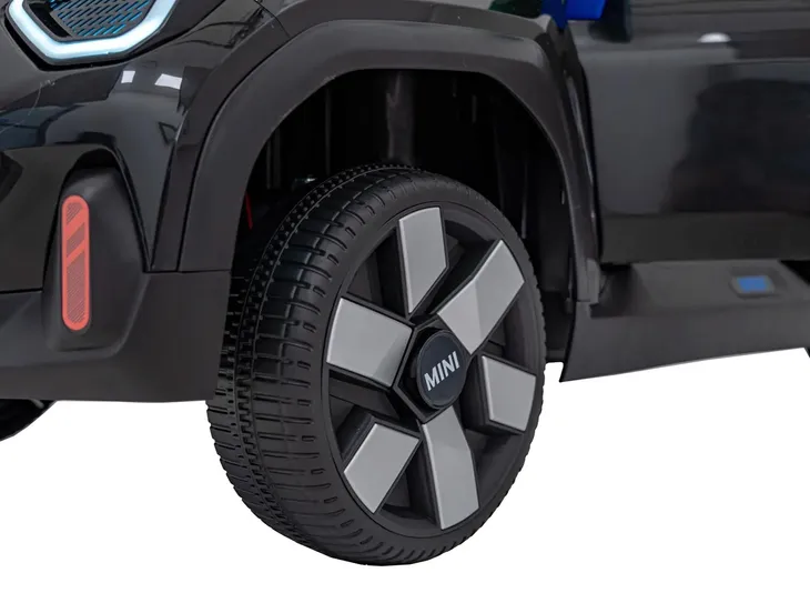 auto-mini-concept-aceman-czarny-na-akumulator-dla-dzieci-gratisy-stan-nowy-marka-ramiz