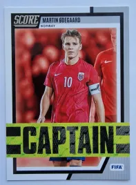 2022-23-panini-fifa-score-martin-odegaard-arsenal-au21