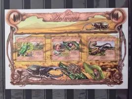 znaczki-fauna-owady-zuki-gwinea-czysty-zn18