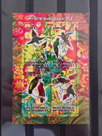 znaczki-fauna-ptaki-papugi-dzibuti-kasowany-x6