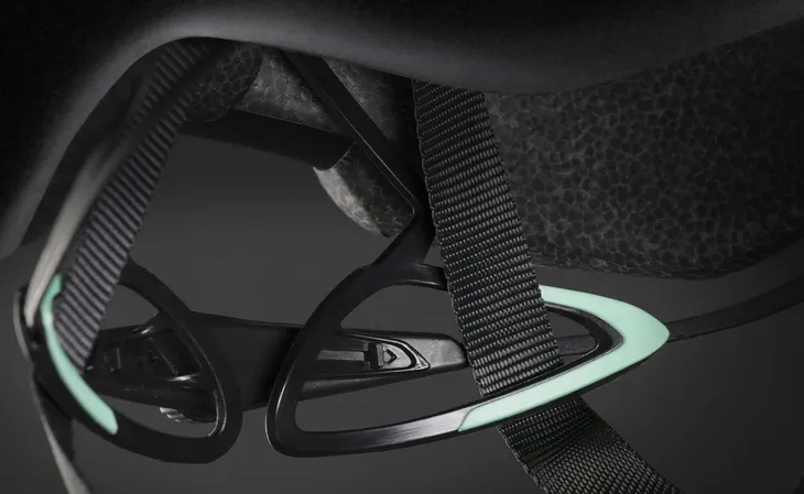 kask-rowerowy-met-manta-mips-bialy-l-rodzaj-uniwersalny
