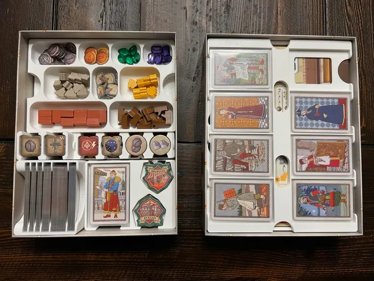 insert-organizer-3d-do-gry-czerwona-katedra-dodatek-poslancy-przeznaczenie-organizacja-pudelka