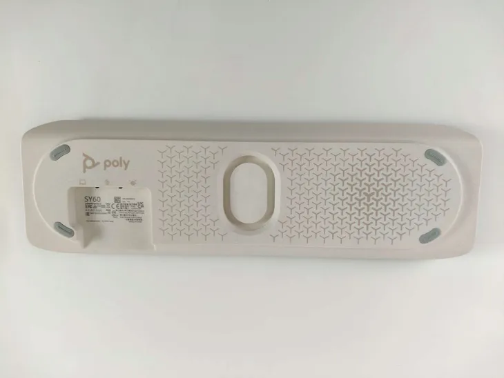 poly-sync-60-zestaw-glosnomowiacy-bluetooth-stan-powystawowy-produkt-wprowadzony-do-obrotu-na-terenie-ue-przed-13-12-2024-nie