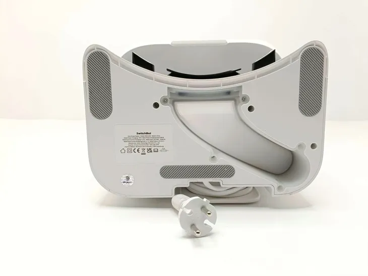 robot-sprzatajacy-switchbot-mini-robot-vacuum-k10-bialy-zawiera-baterie-nie-produkt-wprowadzony-do-obrotu-na-terenie-ue-przed-13-12-2024-nie
