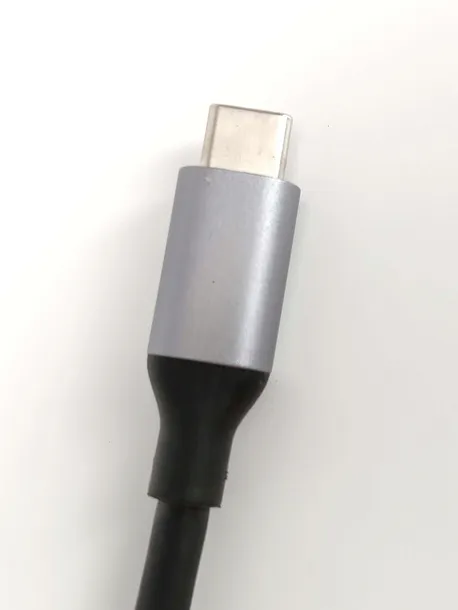 hub-usb-giissmo-y16-stacja-dokujaca-9w1-adapter-stan-powystawowy-kod-producenta-gii-3901q