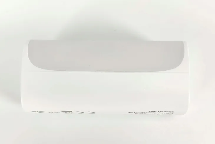 sluchawki-bezprzewodowe-sunstech-wavepods-biale-bluetooth-5-1-zawiera-baterie-nie