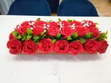 stroik-roze-mydlane-czerwonychorprezent-dzien-matki-or-elegancka-dekoracja-91-waga-z-opakowaniem-2-kg-stan-nowy