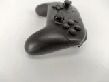 pad-bezprzewodowy-do-konsoli-nintendo-switch-pro-controller-czarny-kompatybilne-platformy-nintendo-switch-pc