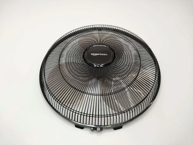 wiatrak-amazon-basics-fs40-10br-eu-3-tryby-predkosci-timer-stan-powystawowy-produkt-wprowadzony-do-obrotu-na-terenie-ue-przed-13-12-2024-nie