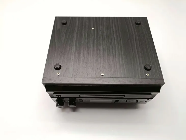 gramofon-orcc-x-direct-power-multifunctional-3-speed-turntable-zawiera-baterie-nie-stan-powystawowy-produkt-wprowadzony-do-obrotu-na-terenie-ue-przed-13-12-2024-nie
