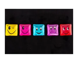 emotki-szklany-magnes-na-lodowke-zestaw-5szt