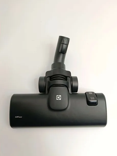 odkurzacz-workowy-electrolux-eb51c1og-stan-powystawowy