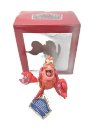 enesco-minifigurka-sebastiana-traditions