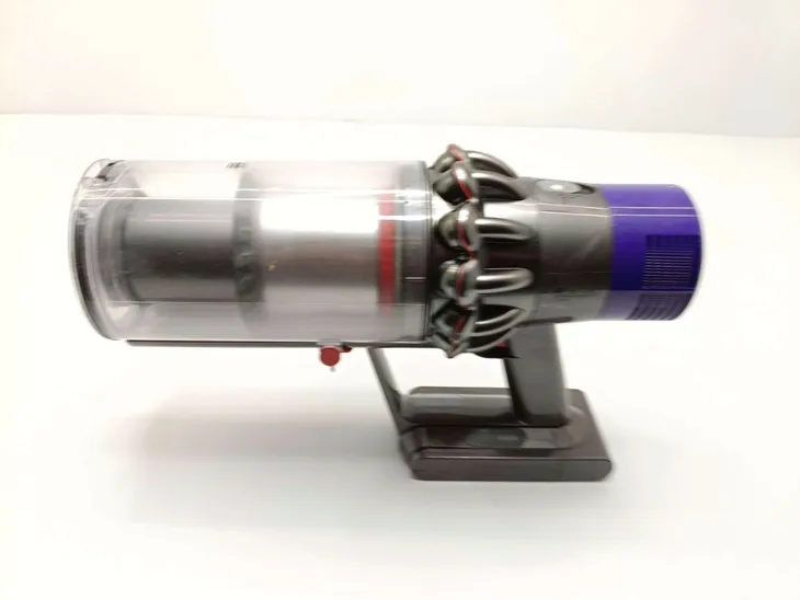 odkurzacz-pionowy-dyson-v11-advanced-stan-powystawowy-produkt-wprowadzony-do-obrotu-na-terenie-ue-przed-13-12-2024-nie