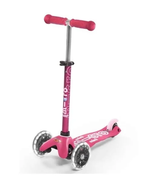 micro-hulajnoga-mini-deluxe-pink-led-stan-nowy