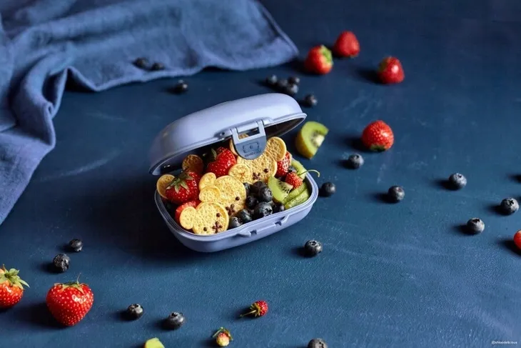 monbento-gram-lunchbox-dla-dzieci-06l-blue-infinity-pojemnosc-600-ml