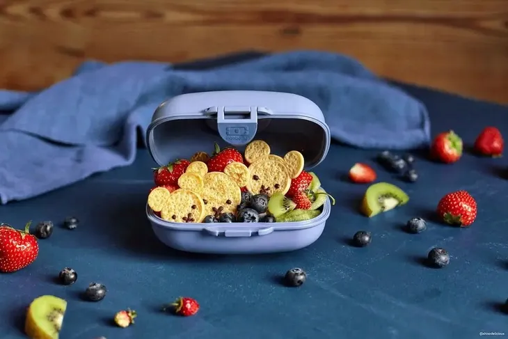 monbento-gram-lunchbox-dla-dzieci-06l-blue-infinity-wysokosc-produktu-7-cm