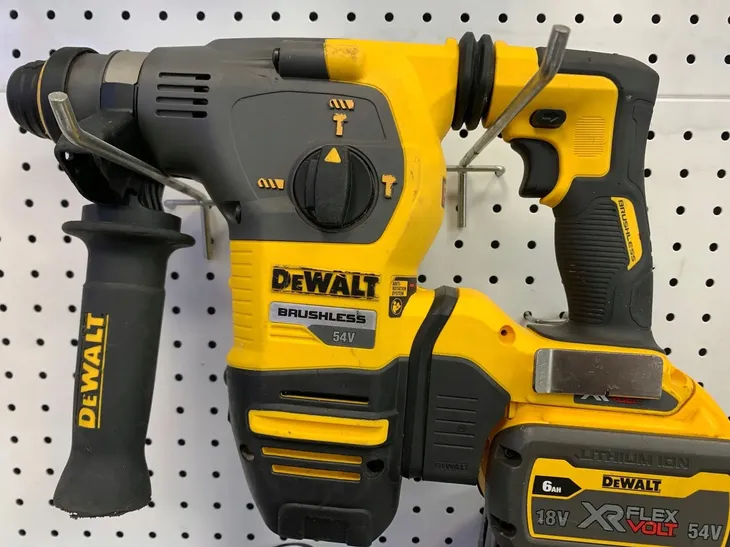 mlotowiertarka-dewalt-dch333nt-sds-plus-0-w-informacje-dodatkowe-mozliwosc-kucia