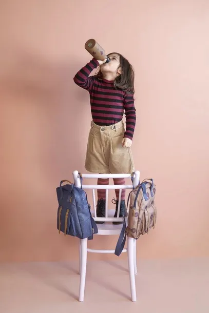 fresk-termos-350-ml-lew-cechy-dodatkowe-podwojne-scianki-powloka-antyposlizgowa