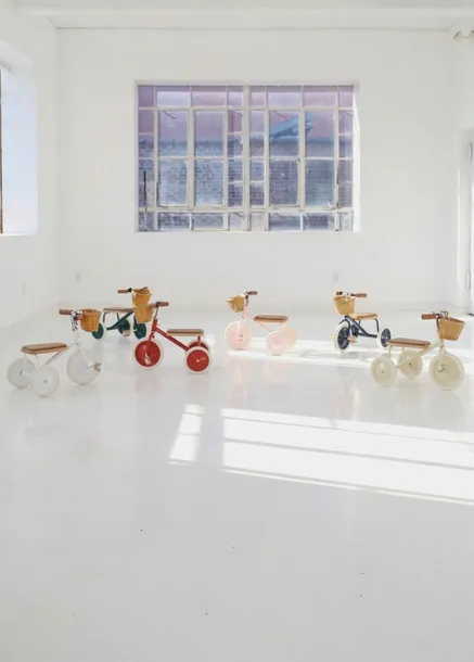 banwood-rowerek-trojkolowy-trike-white-maksymalna-waga-dziecka-15-kg