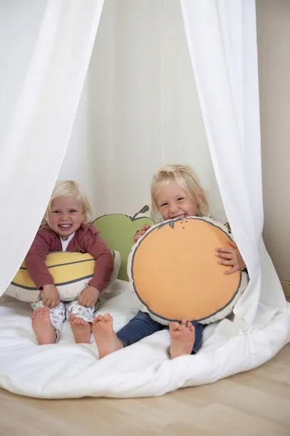 childhome-poduszka-kanwas-banan-stan-nowy-dlugosc-poduszki-45-cm
