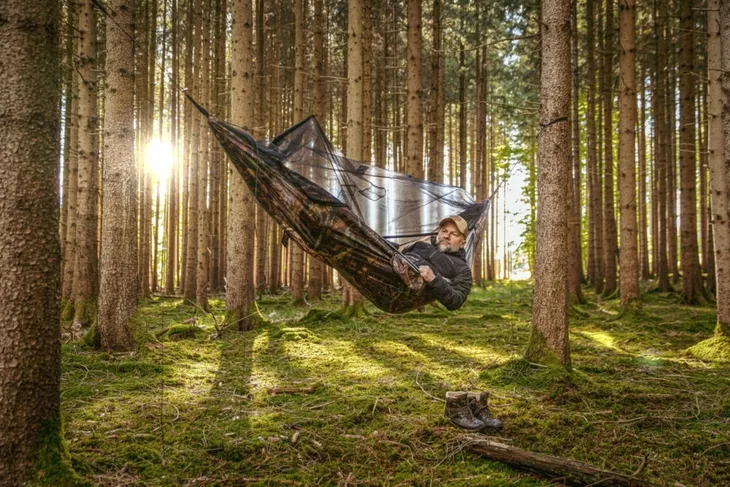 amazonas-hamak-moskito-traveller-forest-material-stelaza-tworzywo-sztuczne