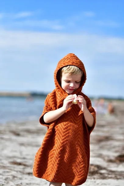 filibabba-poncho-zigzag-rust-stan-nowy-dlugosc-40-cm
