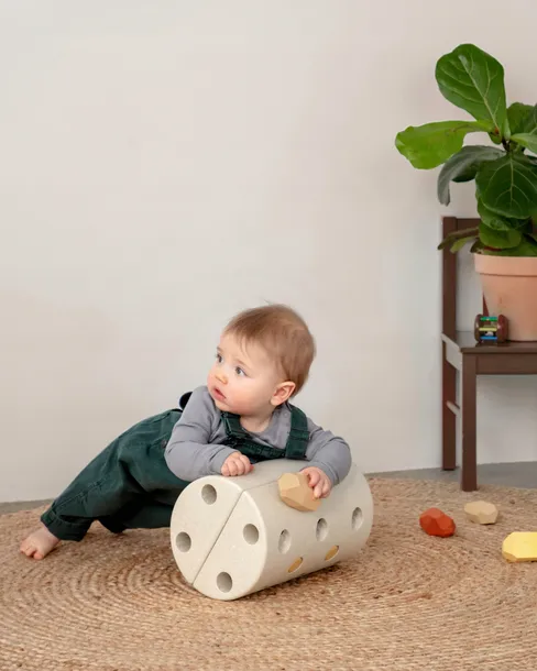 modu-kids-stool-sand-grey-honey-yellow-plec-unisex