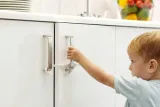 baby-dan-blokada-szafek