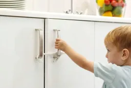 baby-dan-blokada-szafek