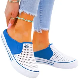 lekkie-piankowe-klapki-damskie-crok-zakryte-palce-37