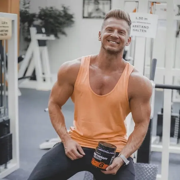 biotech-nitrox-therapy-340g-shock-mega-pompa-sila-shaker-forma-proszek