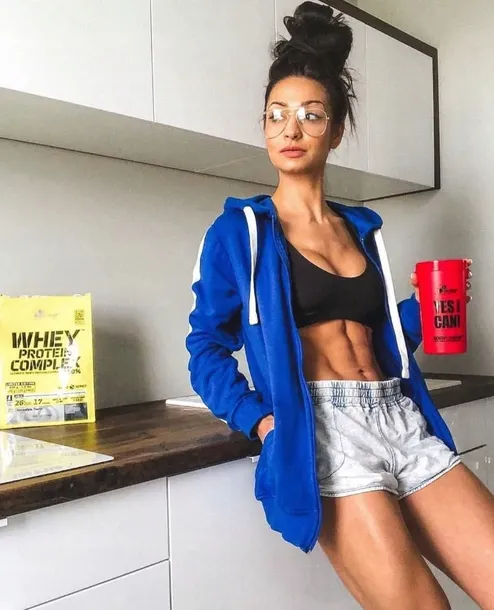 olimp-whey-protein-complex-100percent-700g-bialko-wpc-smak-ciastko-z-kremem