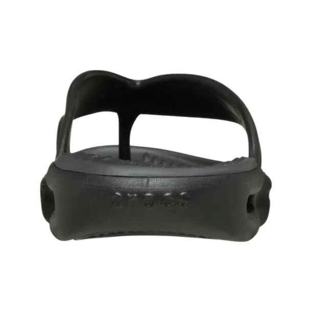 211101001-marka-crocs