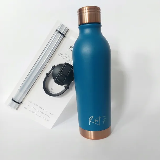 butelka-termiczna-root7-vip-deep-ocean-750-ml-material-wykonania-metal