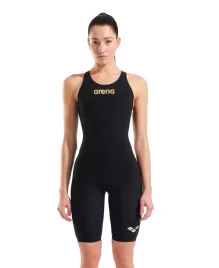 stroj-startowy-plywacki-damski-arena-powerskin-carbon-air2-closed-back-uk26