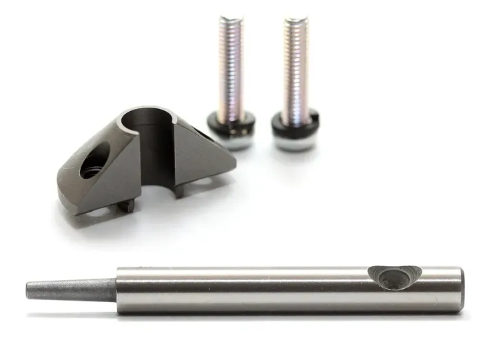 hitachi-hikoki-stempel-do-nozyc-cn16-stan-nowy-elementy-zestawu-inne