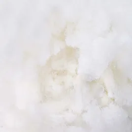 wloknina-wypelniajaca-bialy-25-kg-poliester
