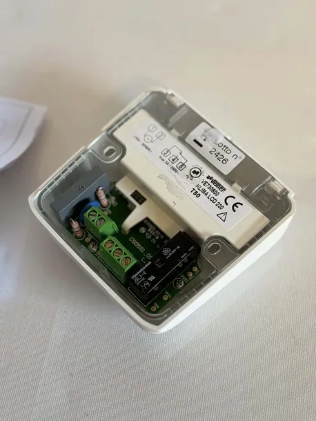 termostat-scienny-vemer-ve729000-klima-lcd-kod-producenta-000174125